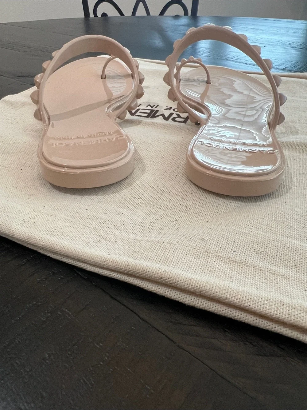 Women’s Carmen Sole Studded Jelly Toe-Loop Sandals in Nude